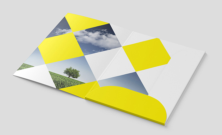 Free folder mockup