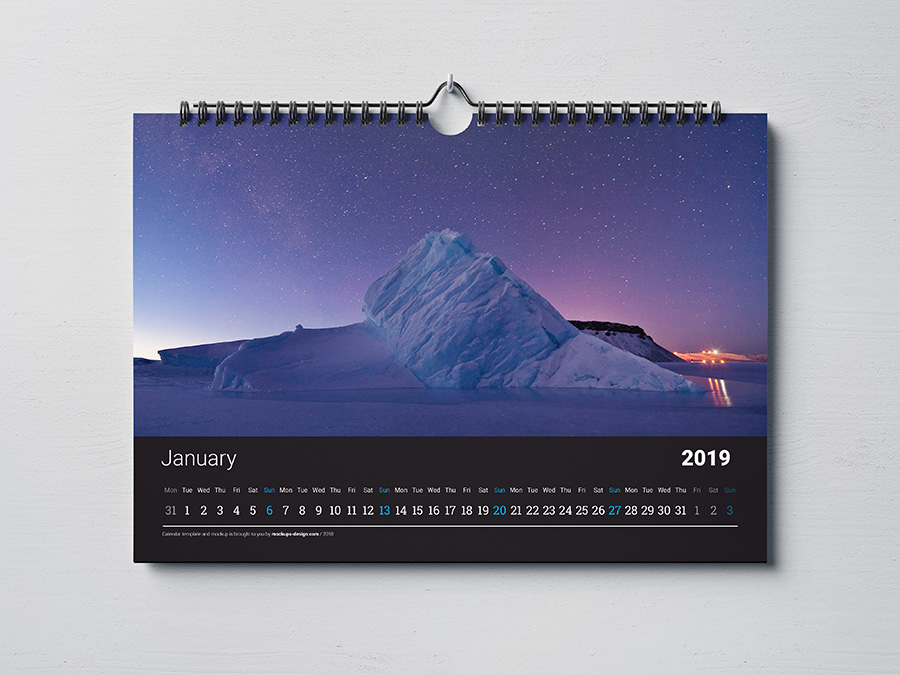 Free horizontal wall calendar mockup